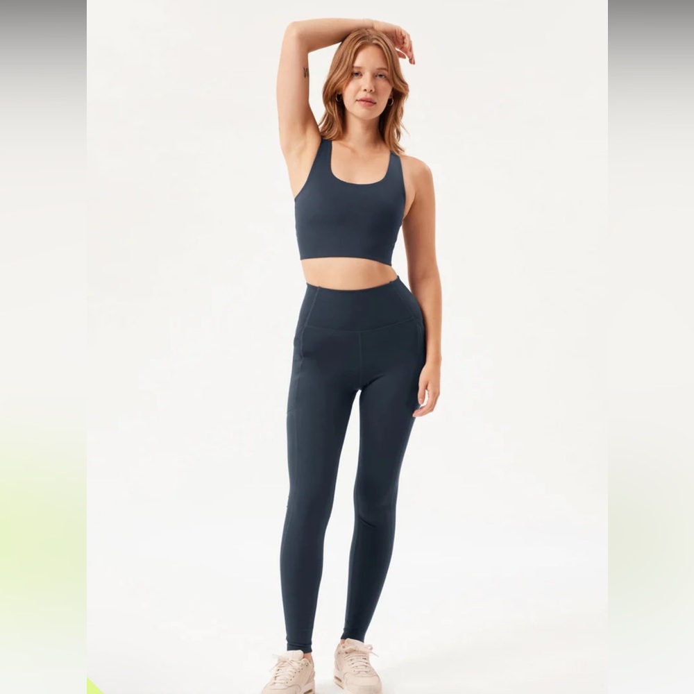 Girlfriend Collective Compressive Set